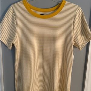 NWT old navy slim fit top, size large